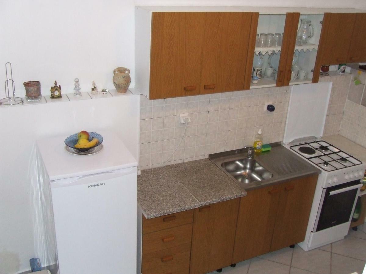 Willa Kuca Za Odmor Matko House Matko Pag Town Zewnętrze zdjęcie