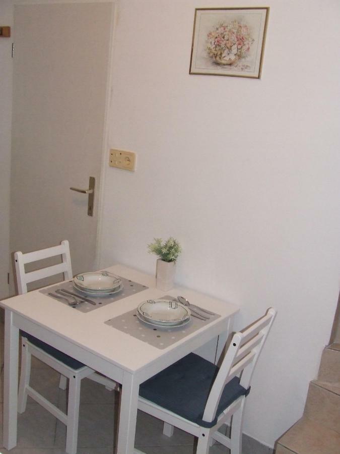 Willa Kuca Za Odmor Matko House Matko Pag Town Zewnętrze zdjęcie