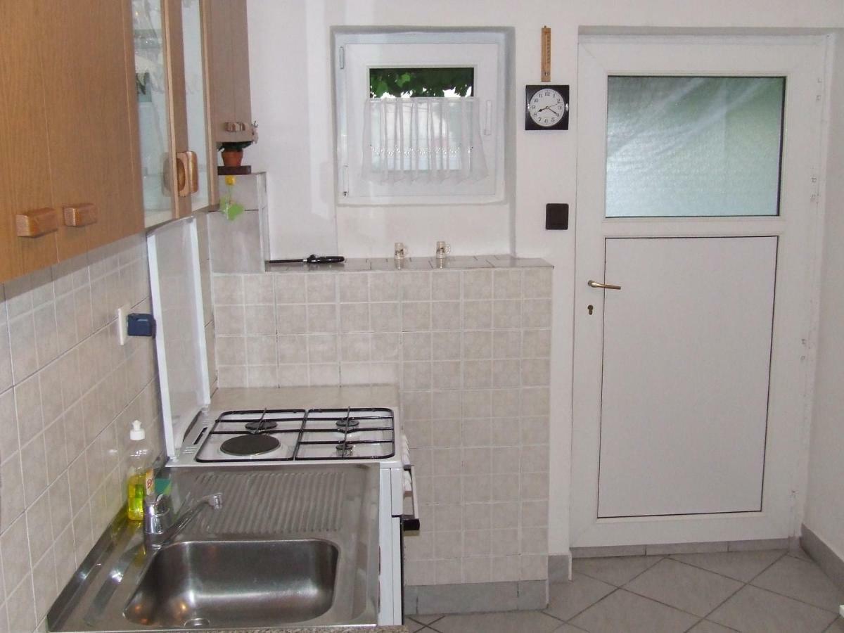 Willa Kuca Za Odmor Matko House Matko Pag Town Zewnętrze zdjęcie